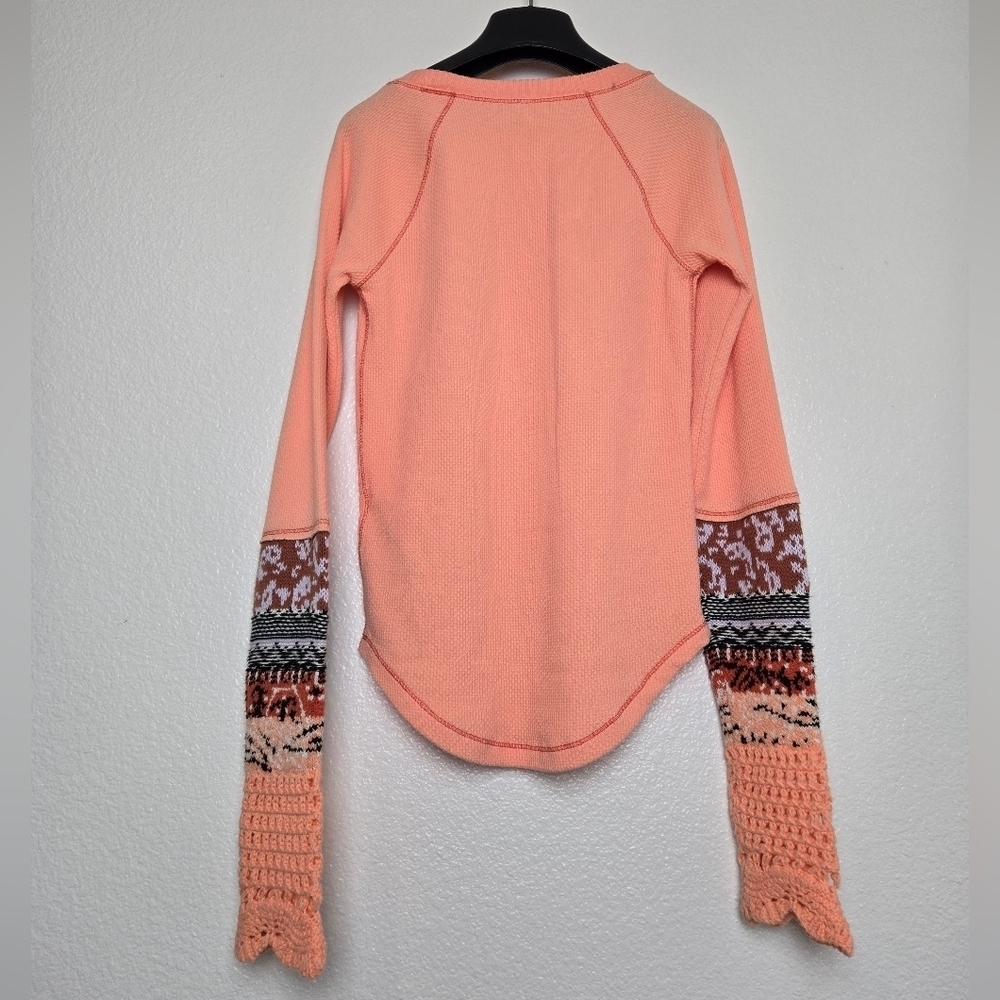 Free People In The Mix Cuff Thermal Top In Desert Orange Knit Crochet size XS - Picture 7 of 16